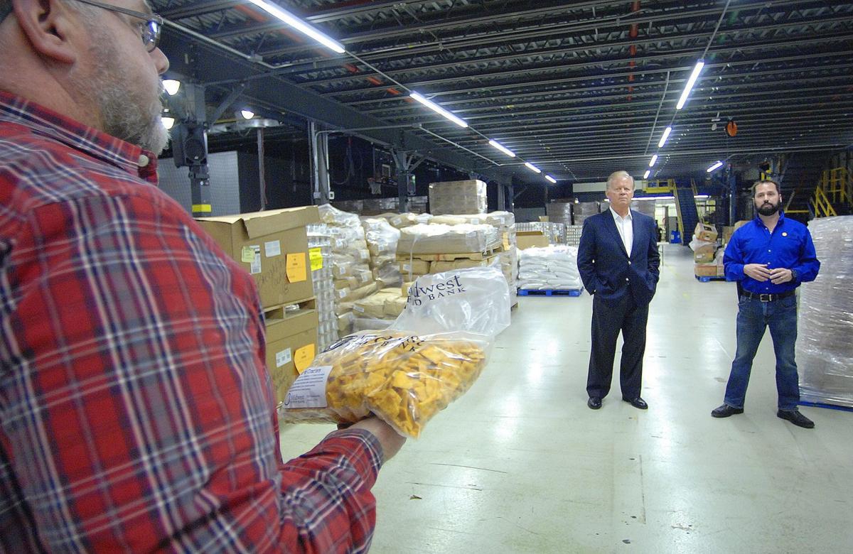 Ex U S Ambassador Midwest Food Bank First Class Local News