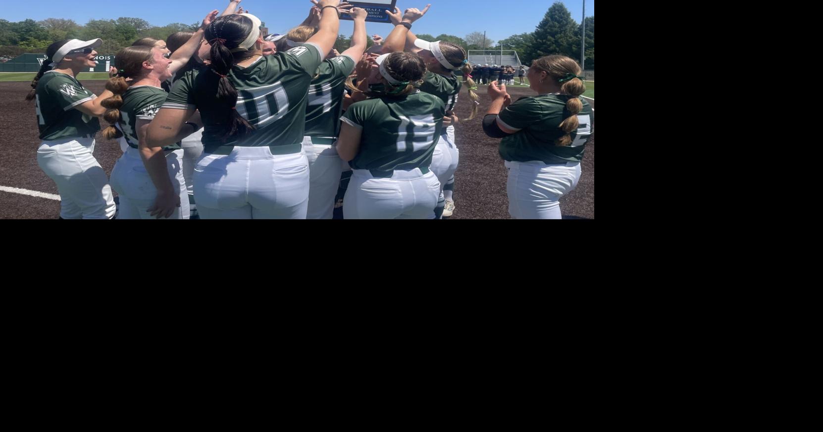 Illinois Wesleyan softball rallies to capture CCIW Tournament title, NCAA berth