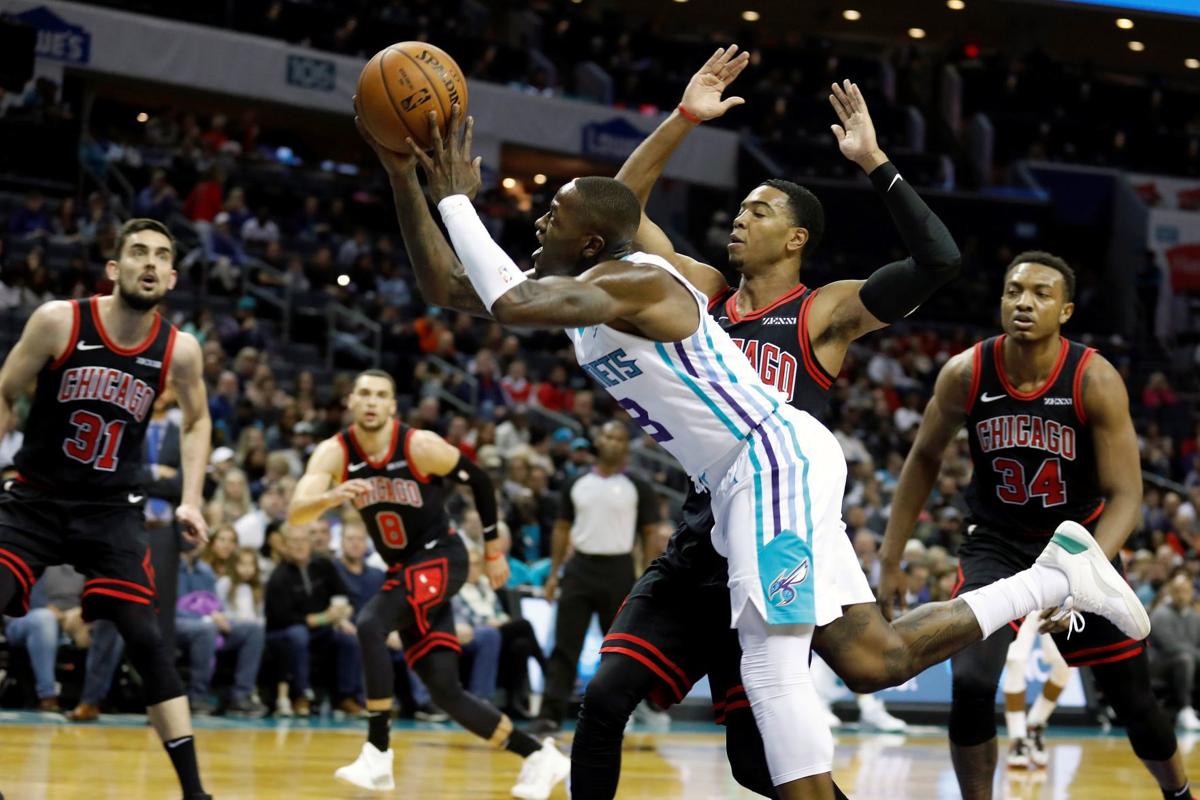 Lavine Scores 49 Hits Late 3 As Bulls Beat Hornets Pantagraph Com