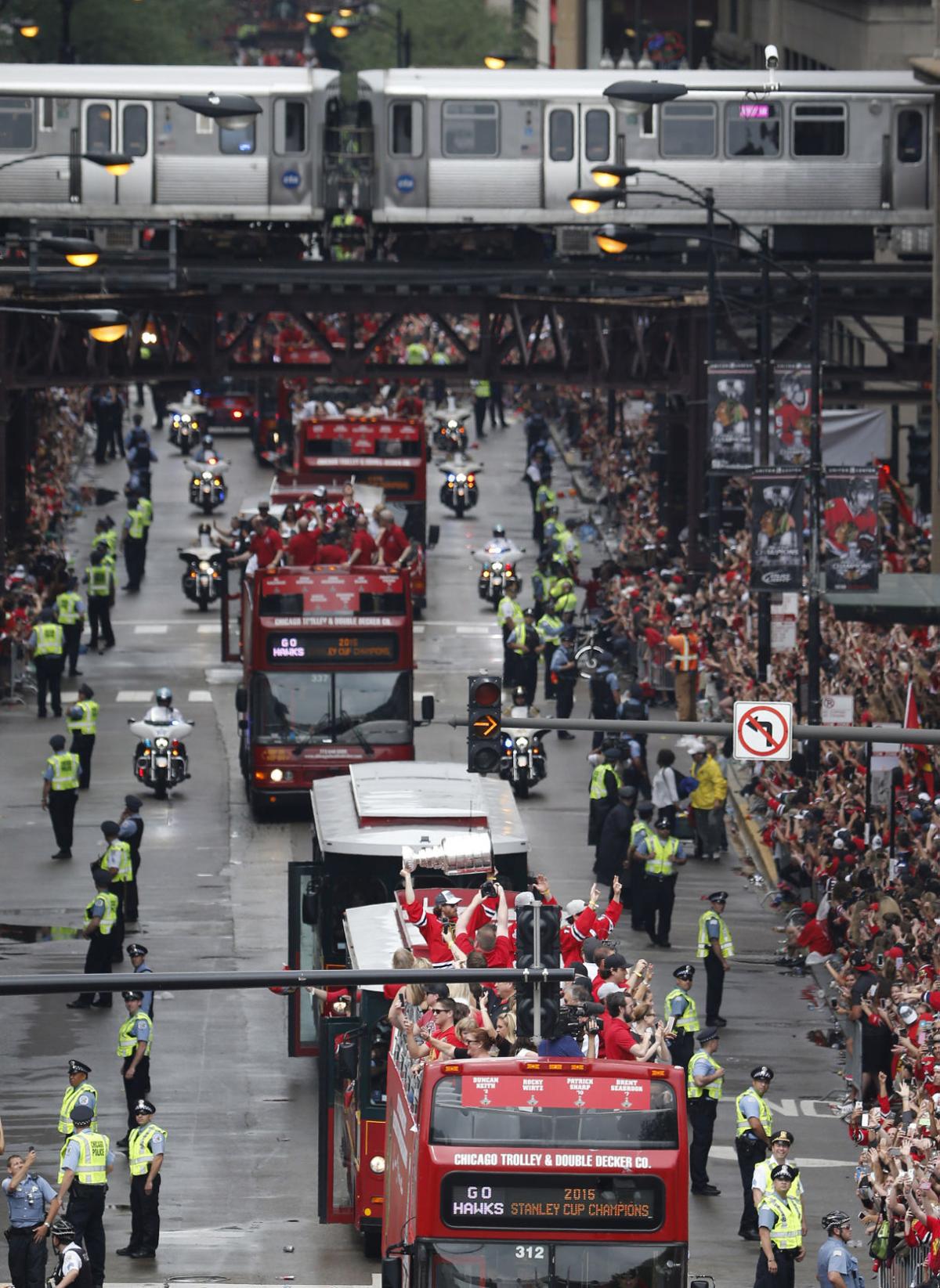 After championship hat trick, Chicago celebrates Blackhawks Chicago