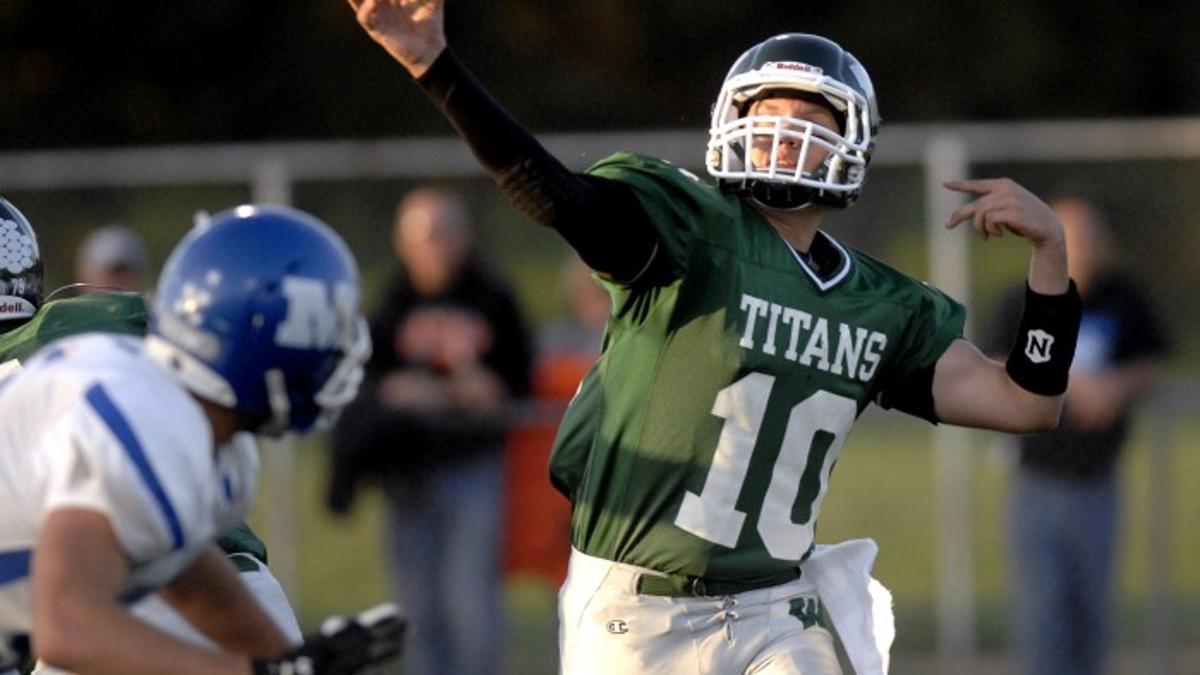 Iwu Out To Break Homecoming Hex Illinois Wesleyan Pantagraph Com