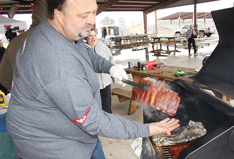 PARIS TN teams battle for BBQ championship Local News