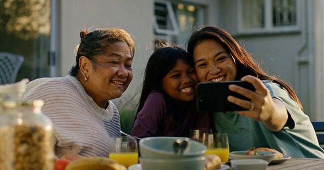 The Advantages of Family Meals The Advantages of Family Meals