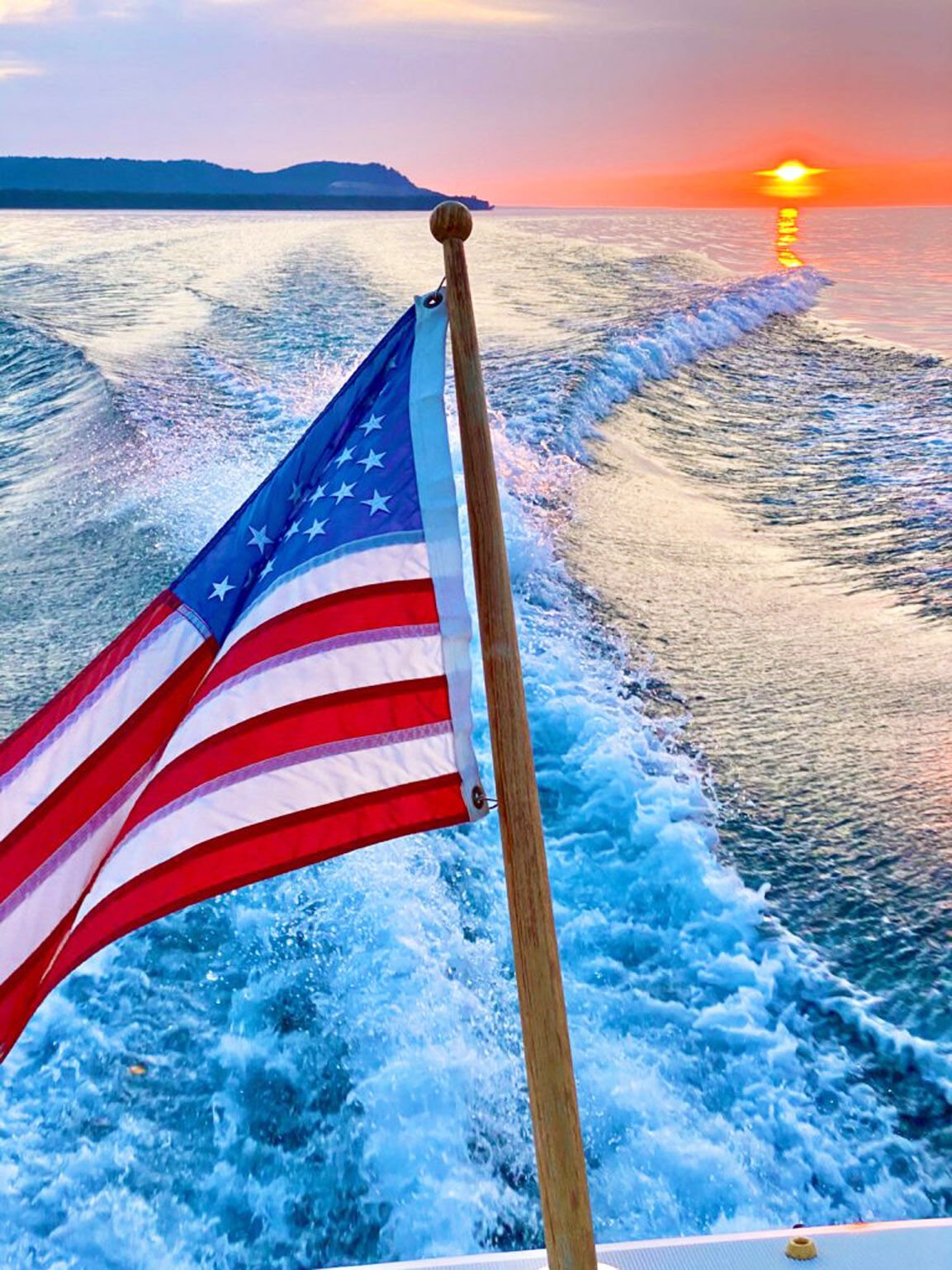 Pontoon paradise awaits you: Fourth of July is a biggie for boaters