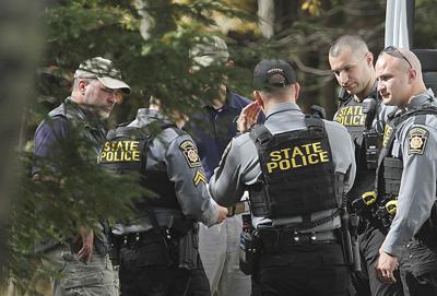 state pennsylvania swat parispi barracks frein eric manhunt tactical troopers