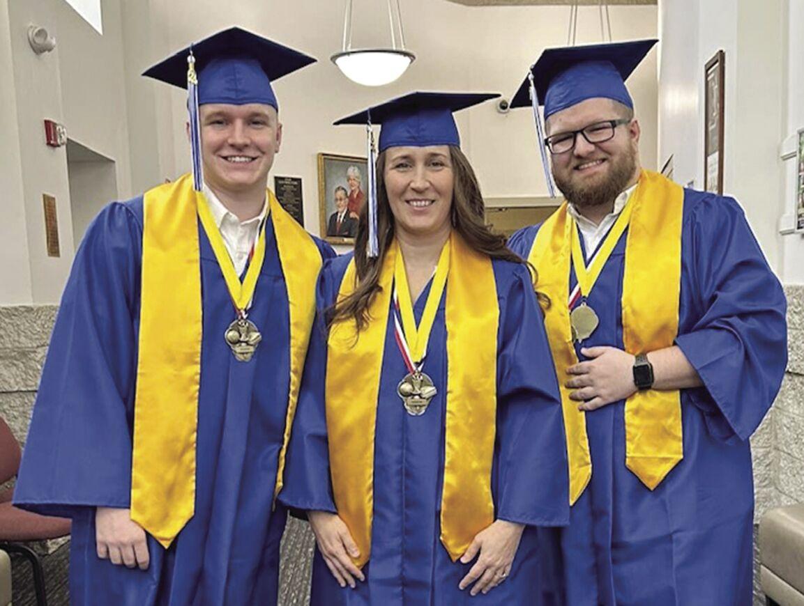 Mom, two sons all graduate from TCAT on same night Local News(01)