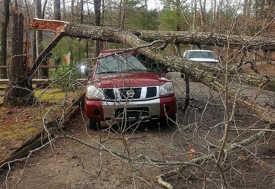 PARIS TN Storm damage in the Russwood area Local News
