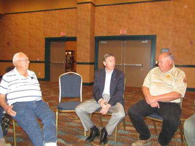 Rep Gosar Discusses Issues With Local Officials News Parkerpioneer Net