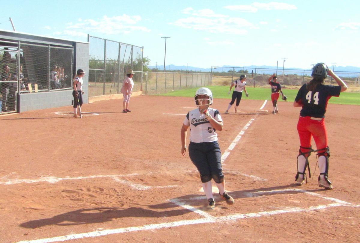 Baseball And Softball Play In Games Set Sports Parkerpioneer Net