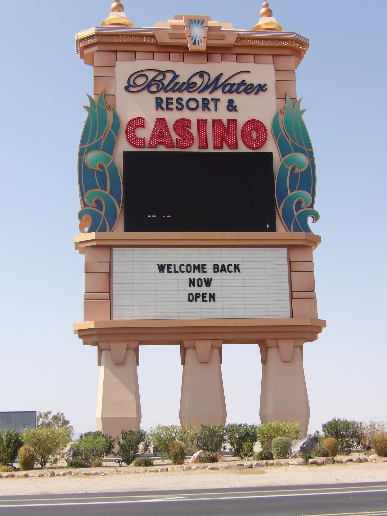 blue water resort and casino parker az