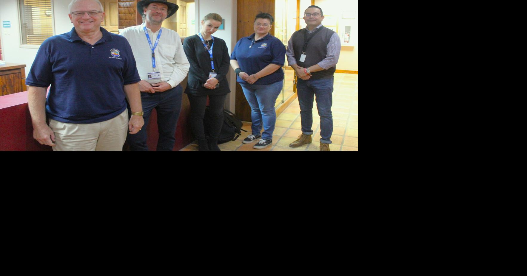International elections observers stop by La Paz County ...