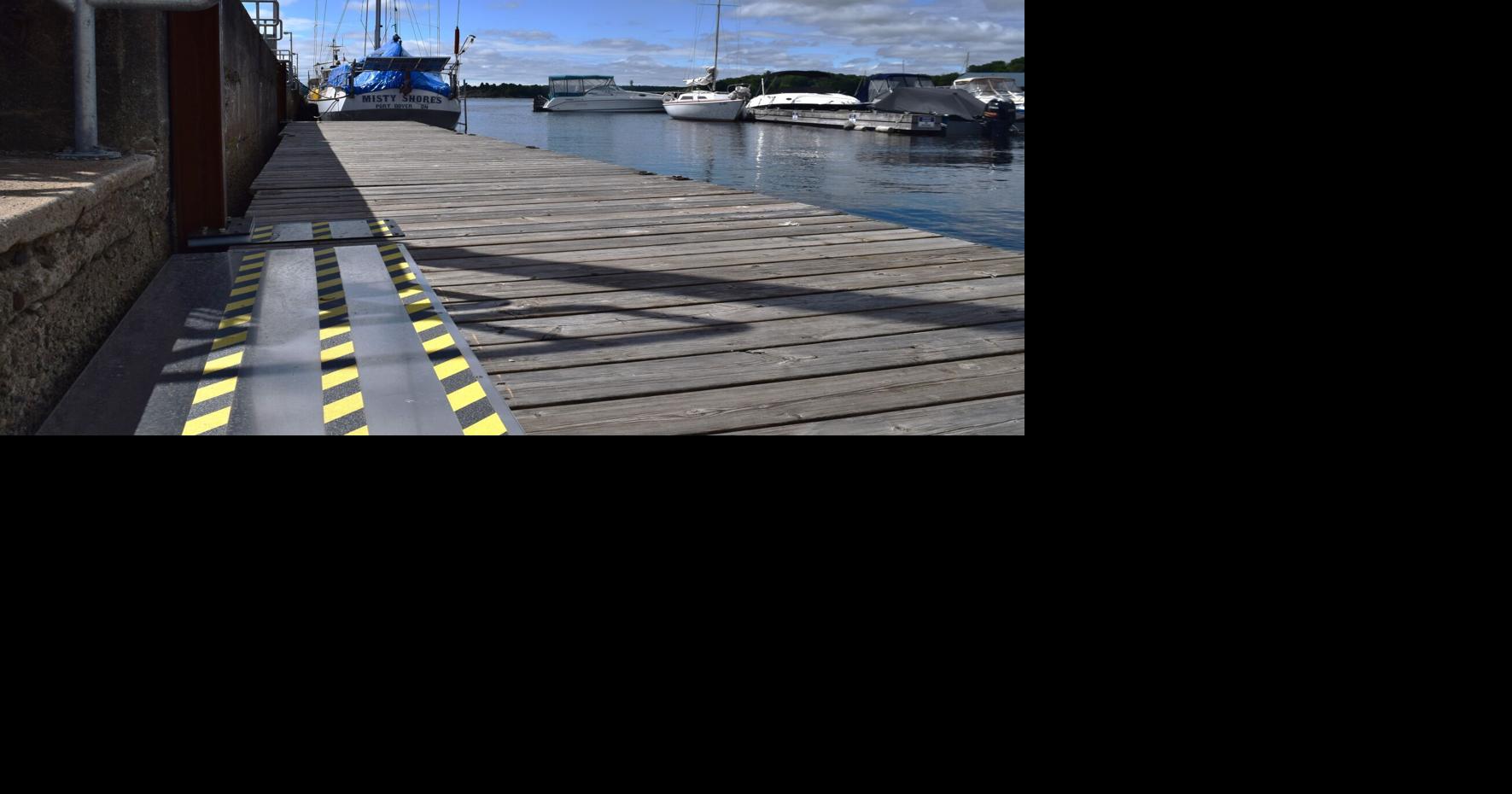 Free day-use dockage now available at Parry Sound’s dock