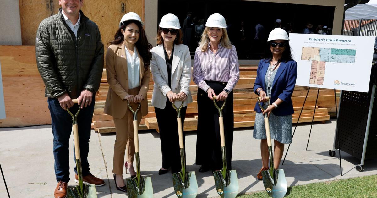 Doing More for Mental Health: Sycamores breaks ground on children’s mental health programs | Feature Stories Doing More for Mental Health: Sycamores breaks ground on children’s mental health programs | Feature Stories