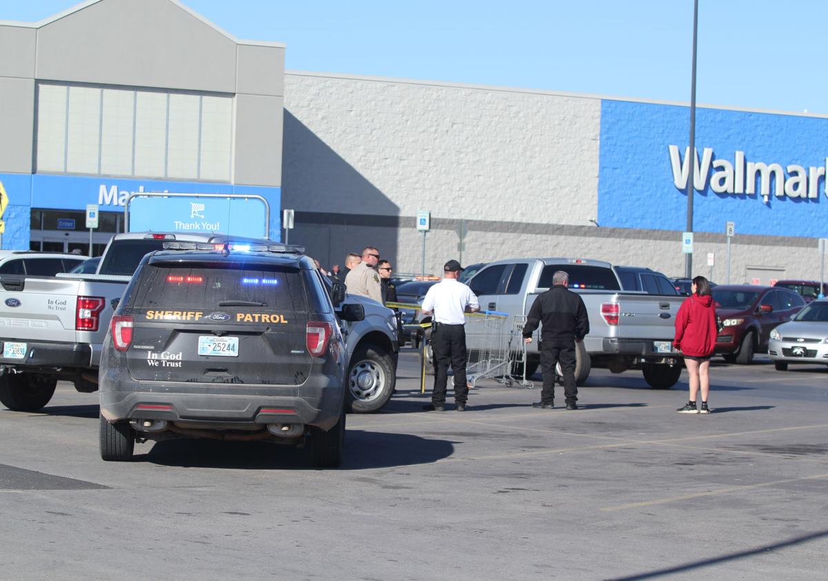 Suspect in Walmart shooting dead, according to DPD News
