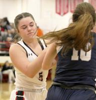 Lady Panthers fall to Lady Outlaws