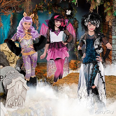 HAL_2012_Monster_High.jpg