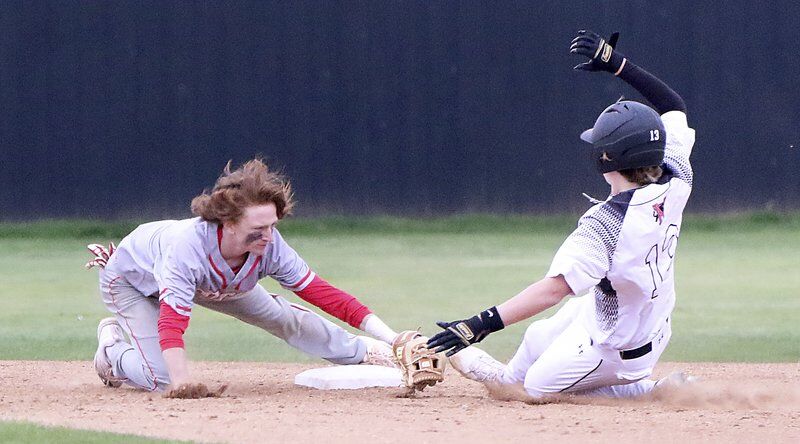 Panthers fall in district play