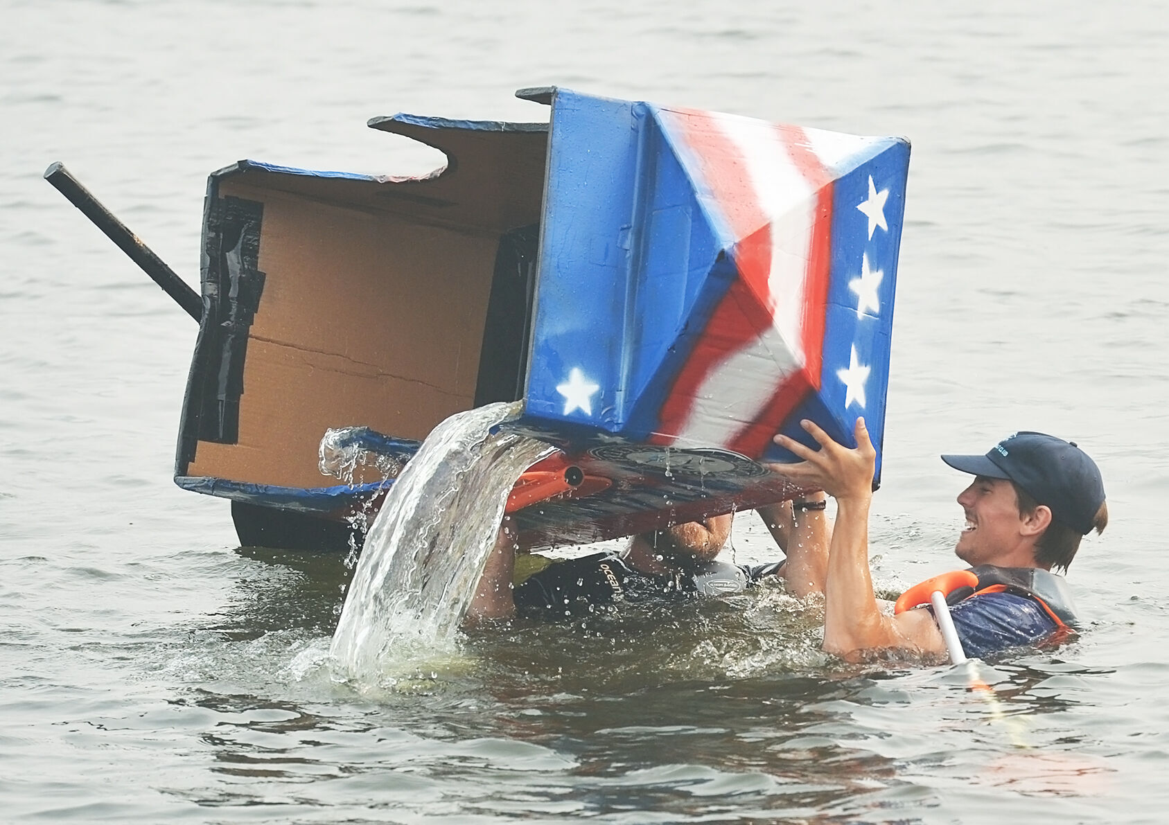 BOAT ROWROW サンプルディスク Rock the Boat draws crowd in St. Joseph | The Herald Palladium