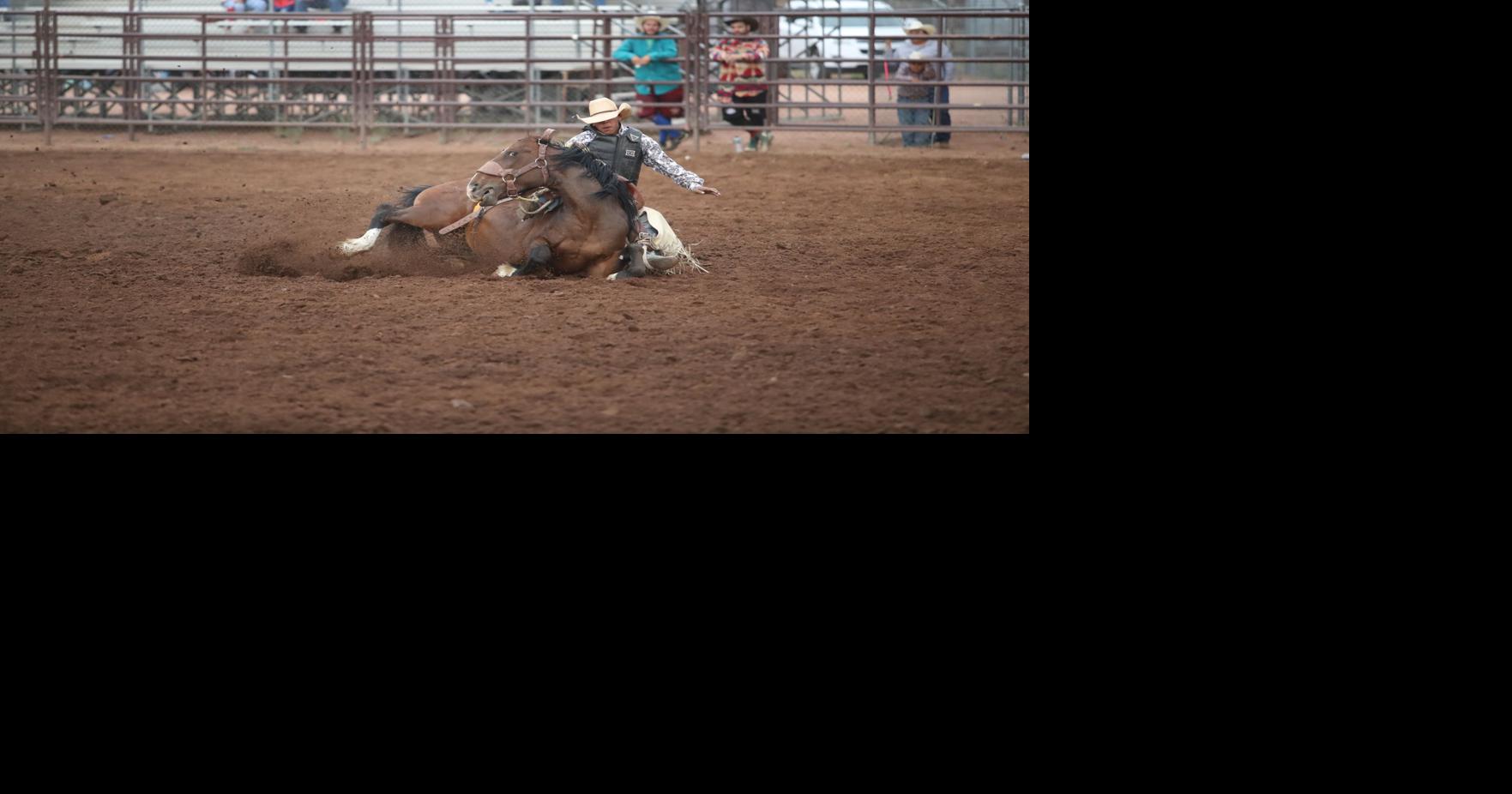 Southwest Indian Rodeo a wild ride | Local News | paysonroundup.com
