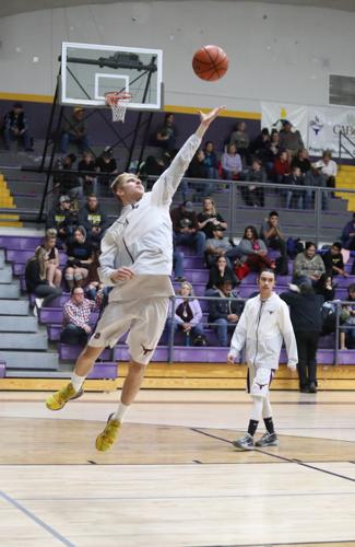 Hunter Lee soars to new heights for Payson's basketball team | Sports |  