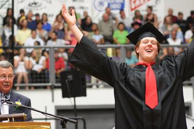 Payson High School students receive scholarships News paysonroundup com