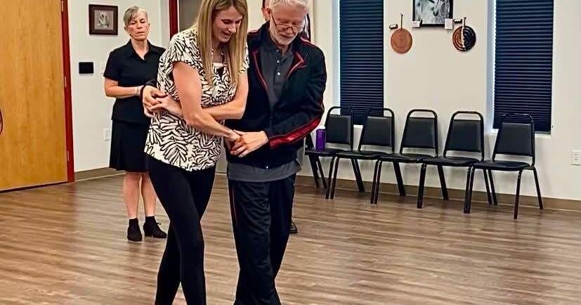 GCC invites community to learn ballroom, Latin dance this fall