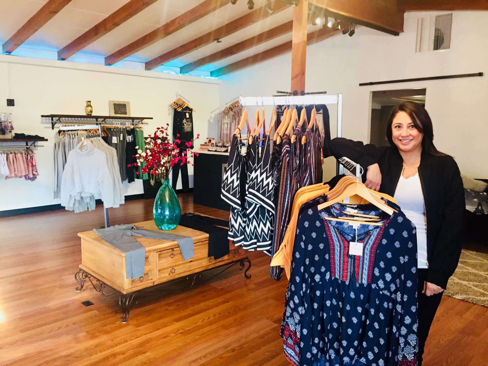 New boutique opens with California vibe Business paysonroundup