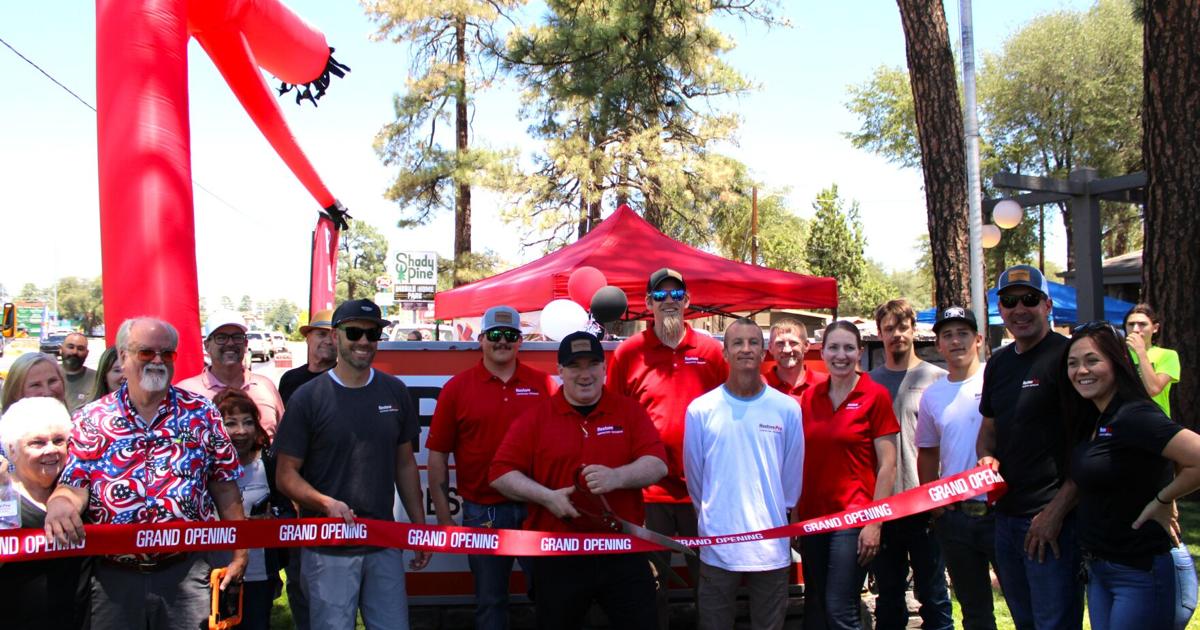Restoration company opens with ribbon cutting