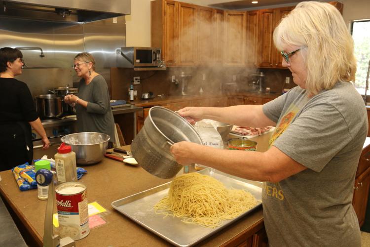One woman’s mission to feed the hungry | Local News | paysonroundup.com