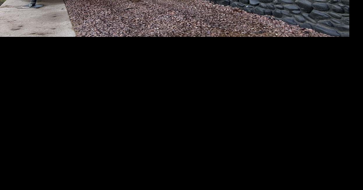 California muralist makes Payson home