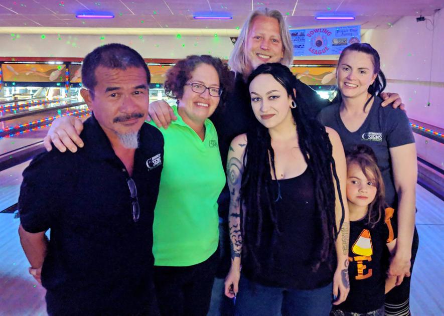Bowling On Bulls Off Business Paysonroundup Com