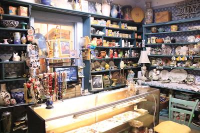 Shopping for knickknacks and treasures in Rim Country, Places to Go