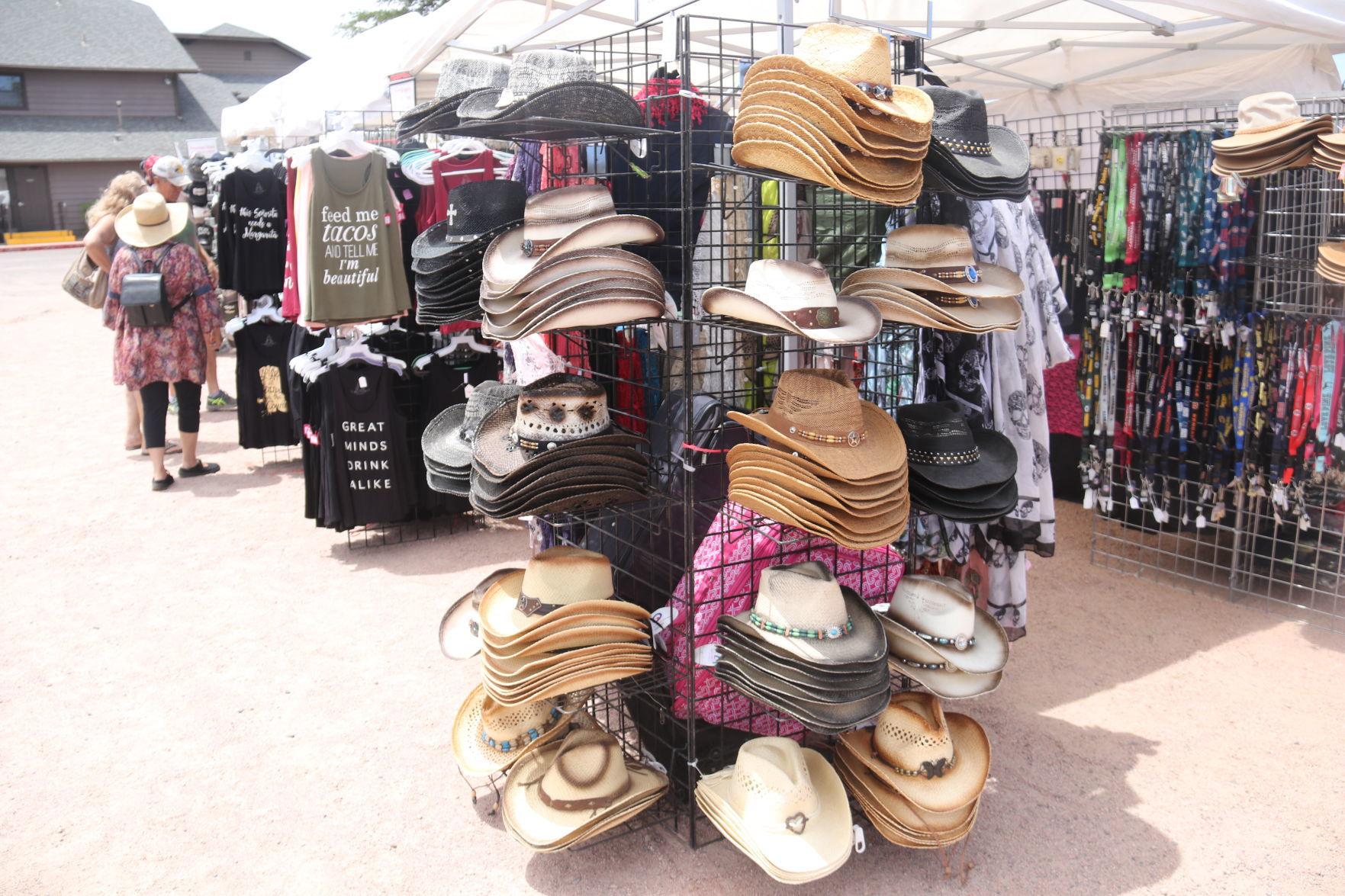 Summer Craft Fair Season opener | Local News | paysonroundup.com