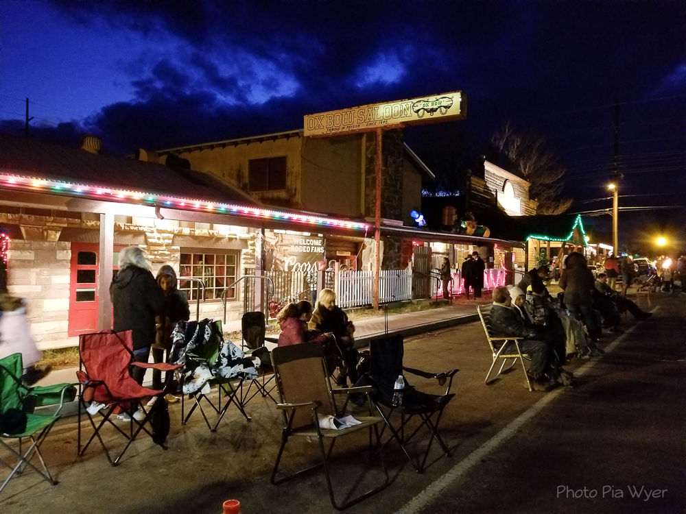 Electric Light Parade 2018 Multimedia Paysonroundup Com Electric Light Parade 20181201 175351 Lres Pia Wyer Jpg