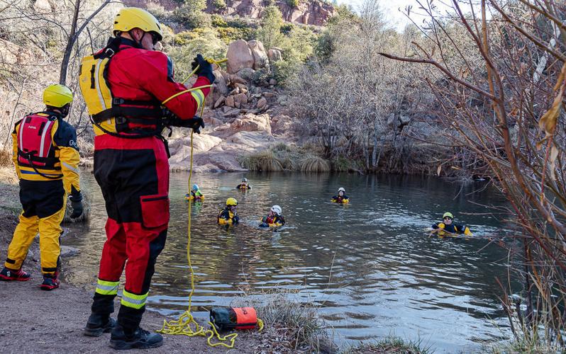 Search and rescue training on ice | Local News | paysonroundup.com