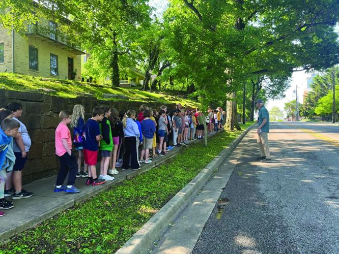 NES learns about Newburgh's history