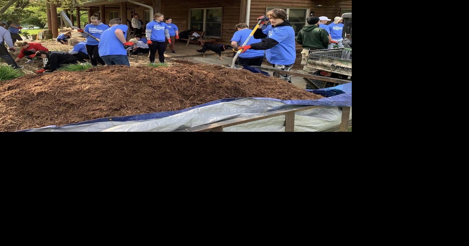 Youth Day of Caring | Local News | pdclarion.com