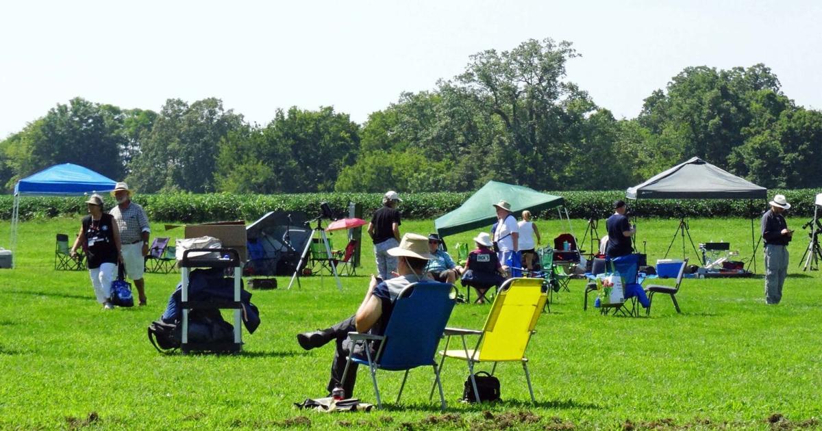 Kiesel present preview at PPL of total solar eclipse | Community ...