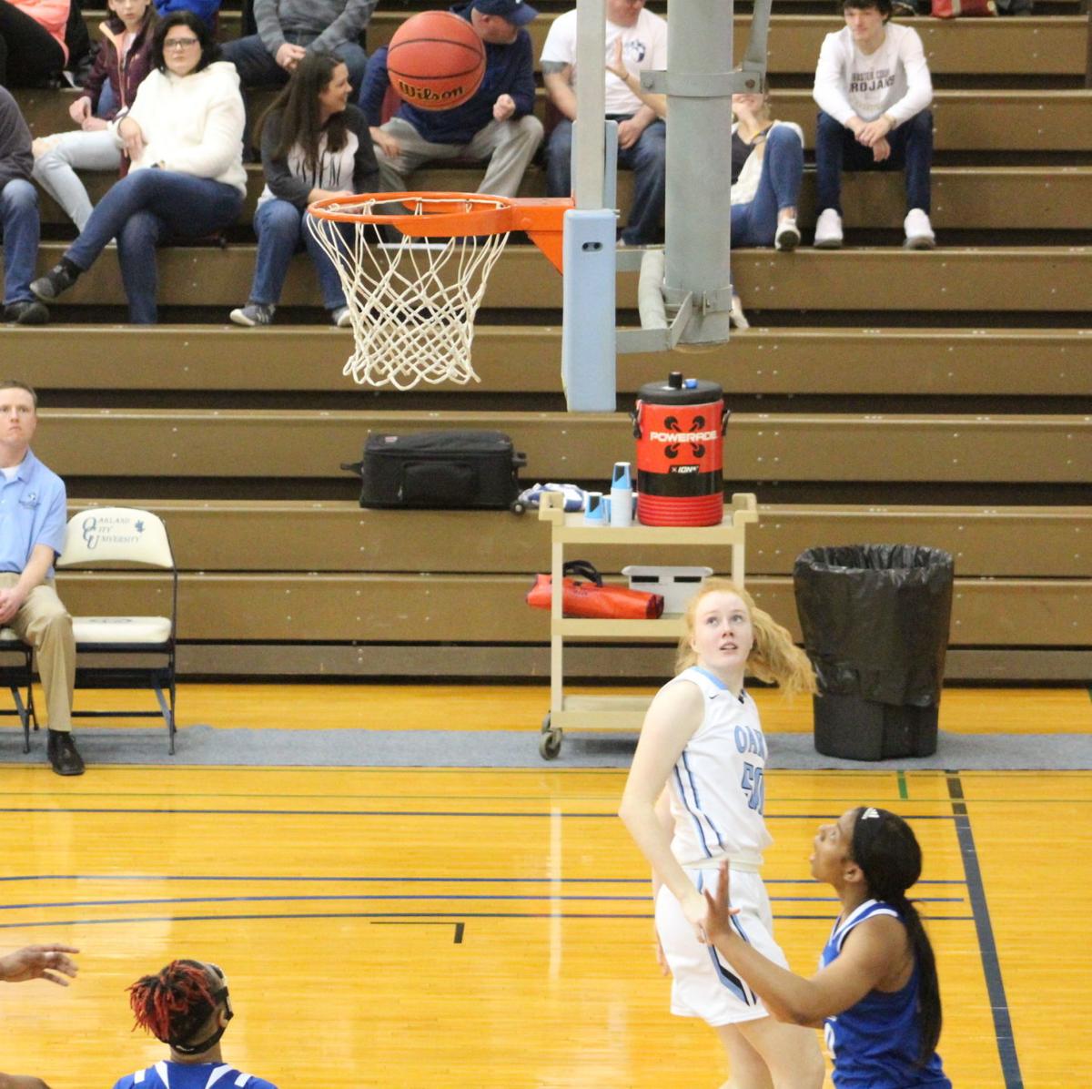 Lady Oaks Finish Season With Pair Of Wins Sports Pdclarion Com