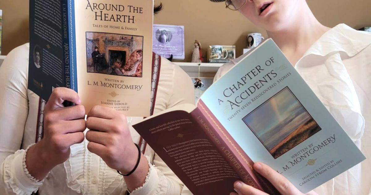Bideford Parsonage Museum comes alive with period costume duo