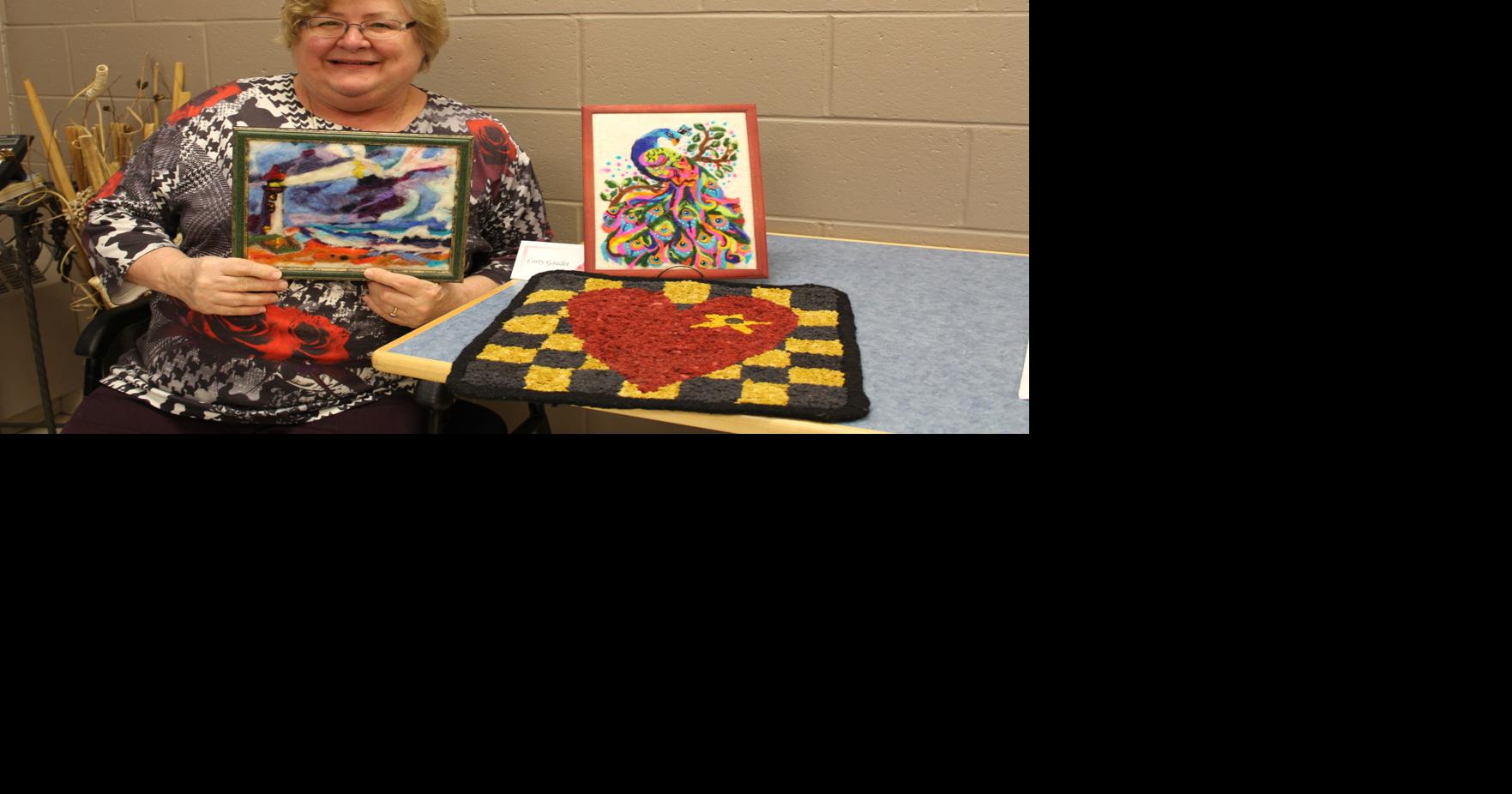 Seniors learn about the art of rug hooking through LEAP program News