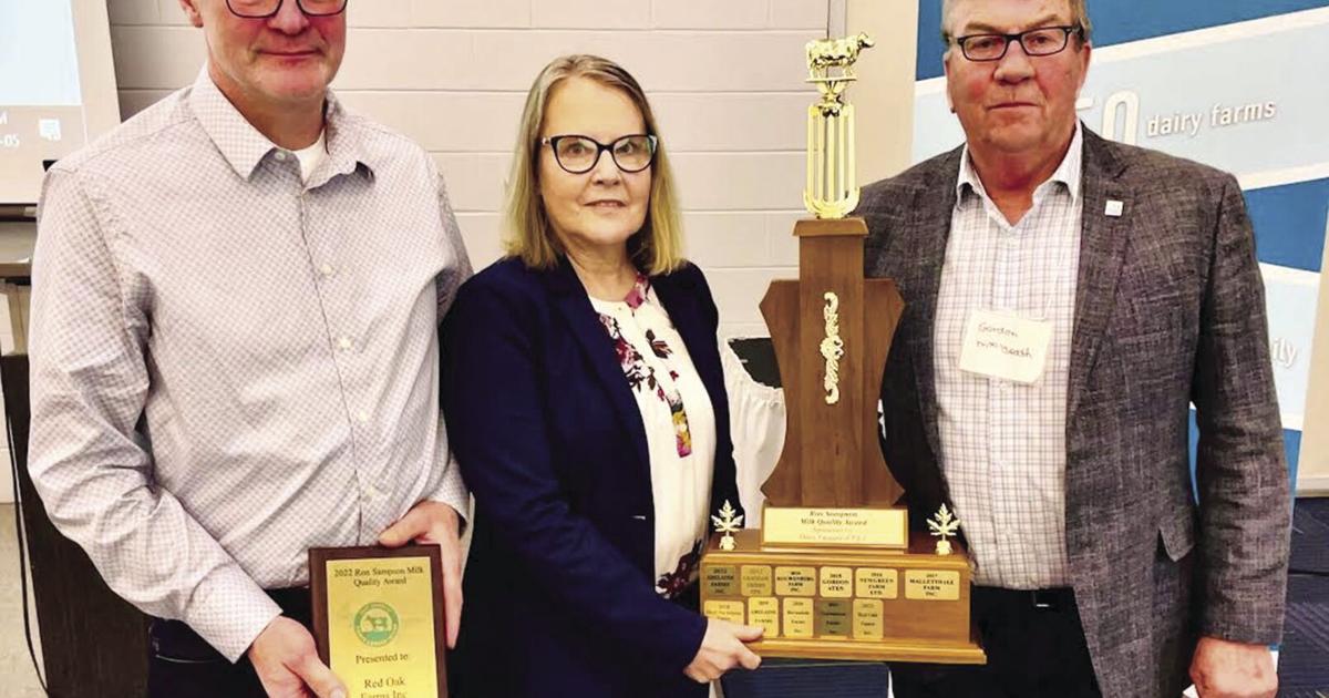Ronald R Sampson Oyster Bed Bridge farm earns Ron Sampson award | Island Farmer ...
