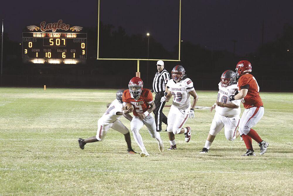 Ironwood football quarterback transforming the program Sports