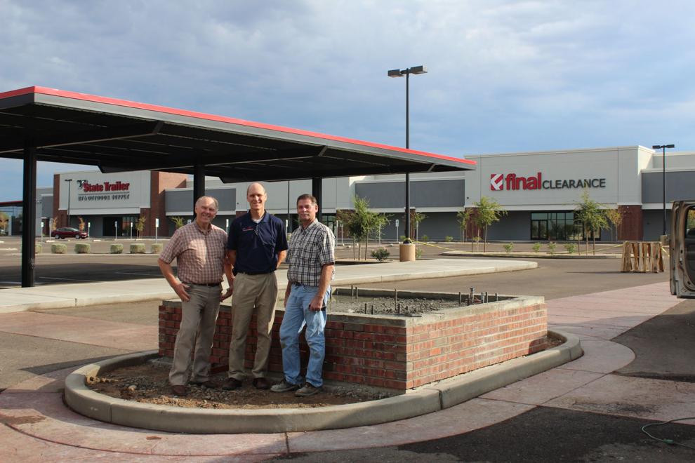 40foot clock tower going up at Peoria Town Center News