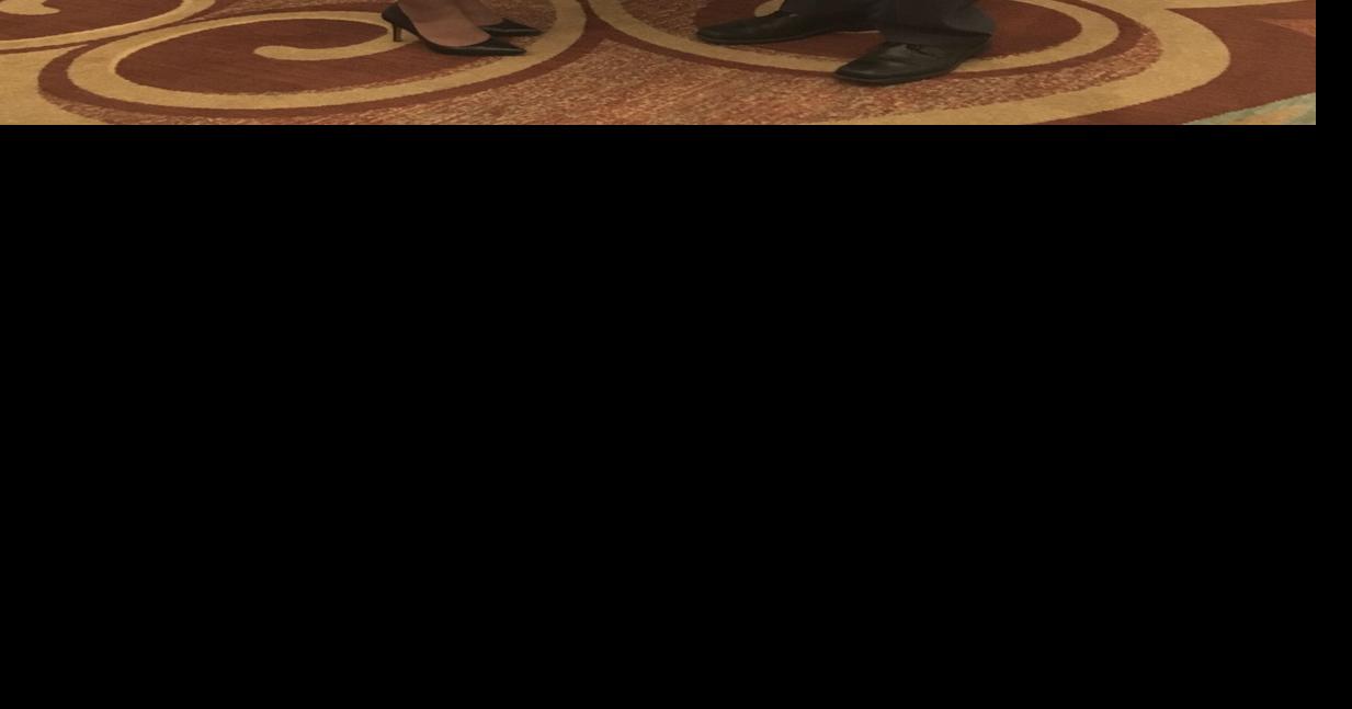 Mayor recognizes Freedom Plaza Peoria Features