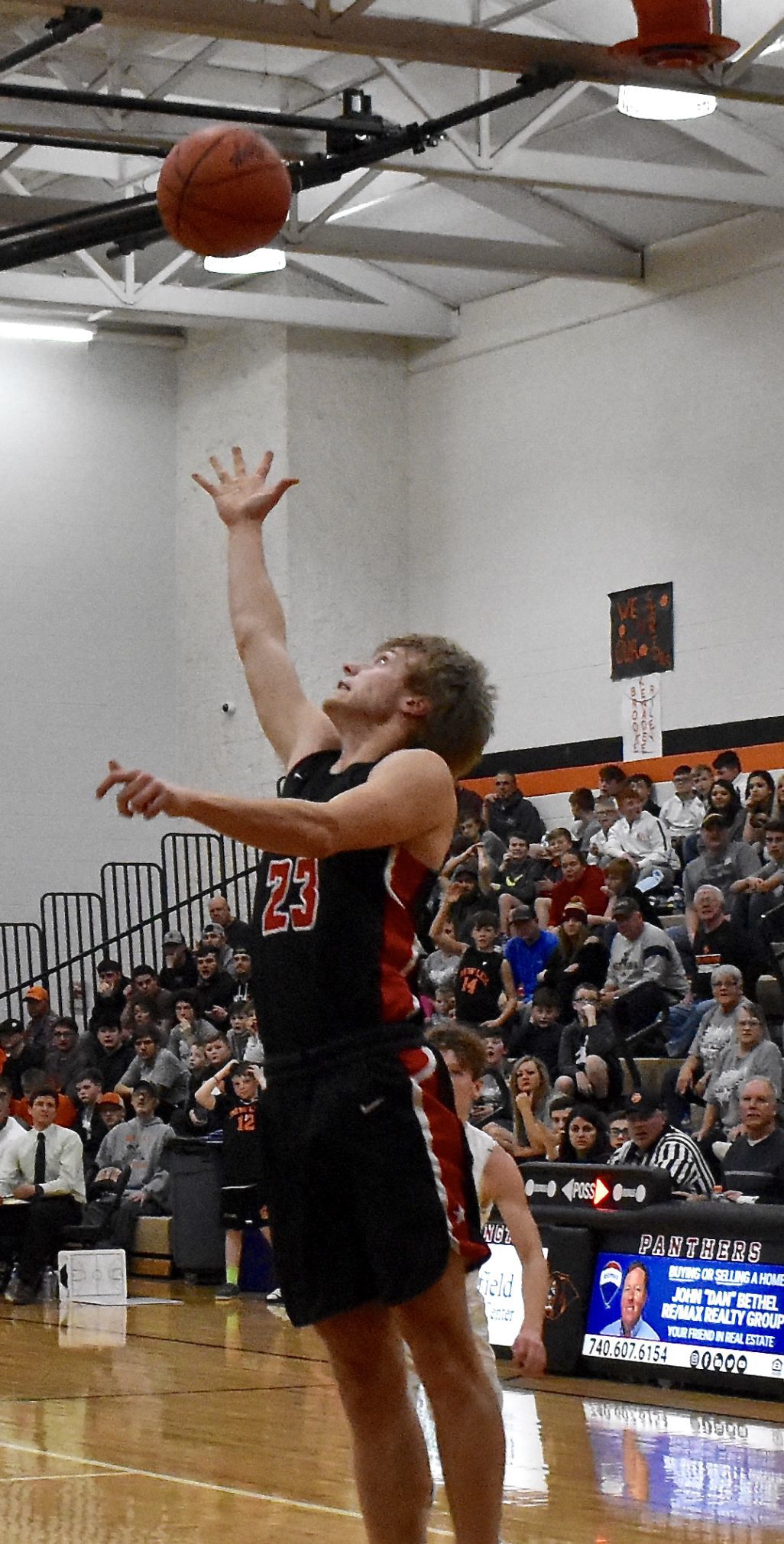 New Lexington vs Crooksville Boys Basketball Feb. 4 Gallery Gallery
