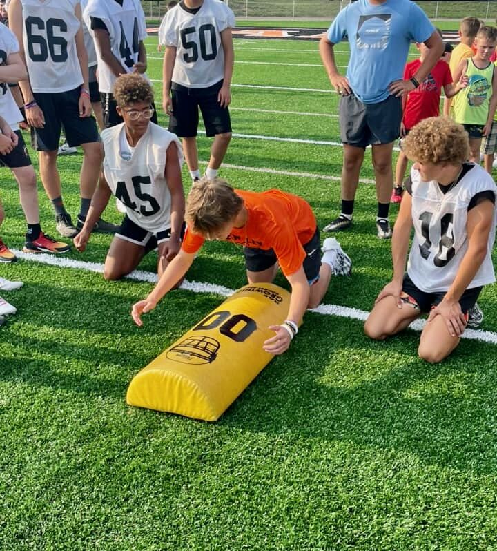 New Lex holds youth football camp | Sports | perrytribune.com
