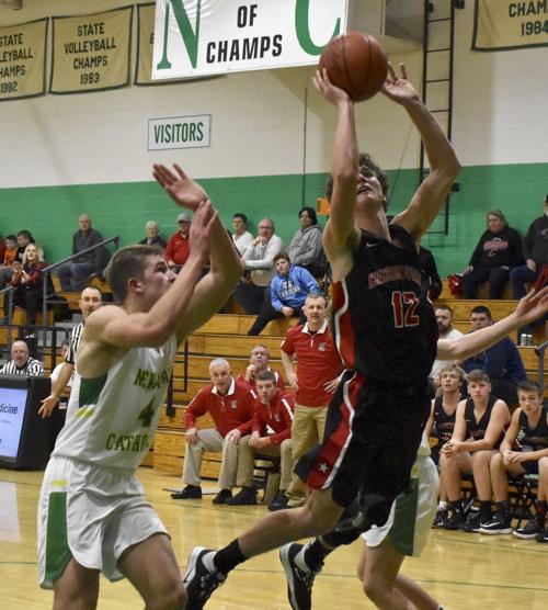 Crooksville At Newark Catholic Boys Basketball Perrytribune Com