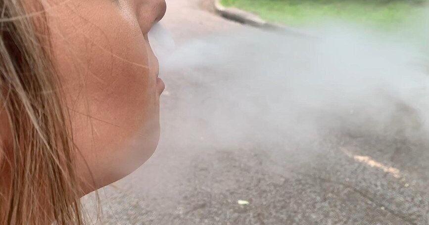 Chemicals in vapes trigger potentially deadly heart issue: study