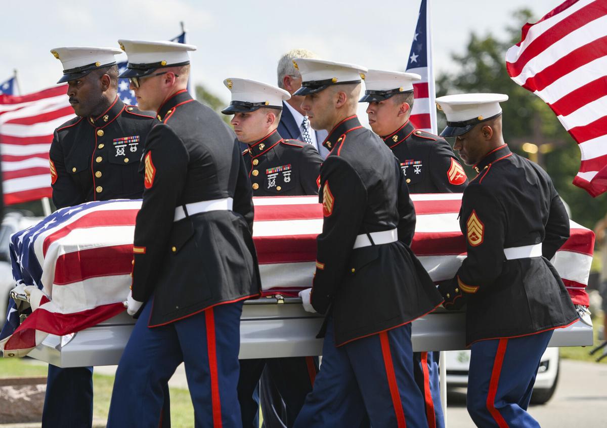 sanchez_funeral_0007.jpg